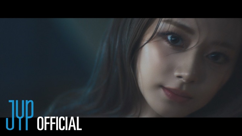 트와이스 쯔위, 신곡 '런 어웨이' 뮤직비디오 티저 첫 선…‘파격적 무드’