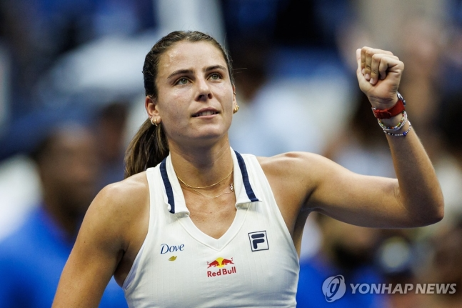 고프 꺾은 나바로