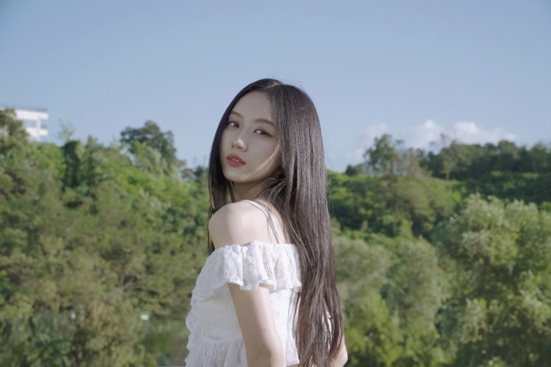 서리, 10일 프로젝트 음원 '하이' 발매…치유의 목소리