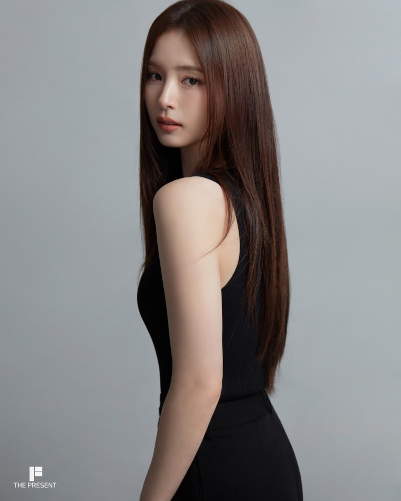 신세경, 프로필 미공개 사진으로 또 한 번 ‘세경 홀릭’