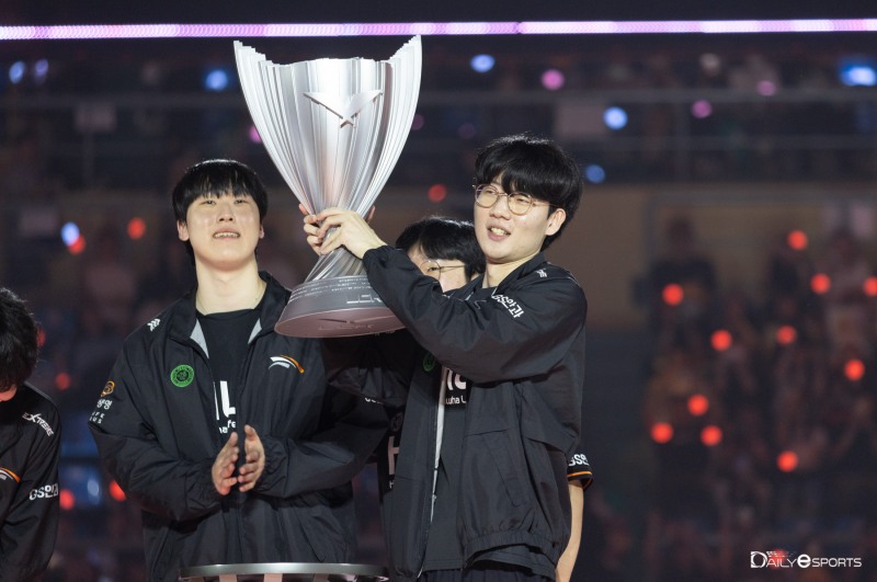 '바이퍼' 박도현, "넥서스 파괴되기 전까지 우승 믿지 않아"