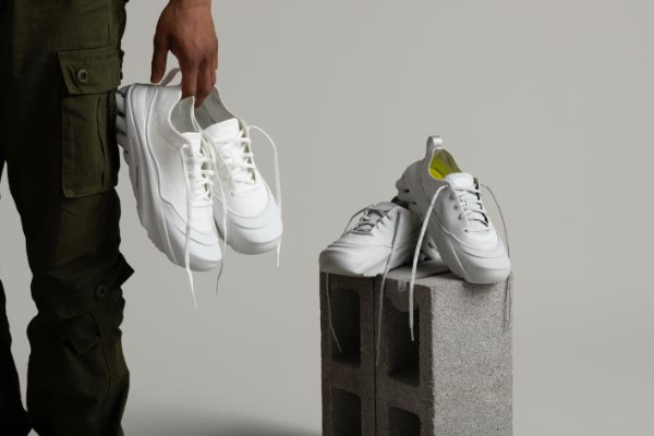 ‘에코 서지’ 문라이트/화이트, 엣모스피어/어시더티 연출컷