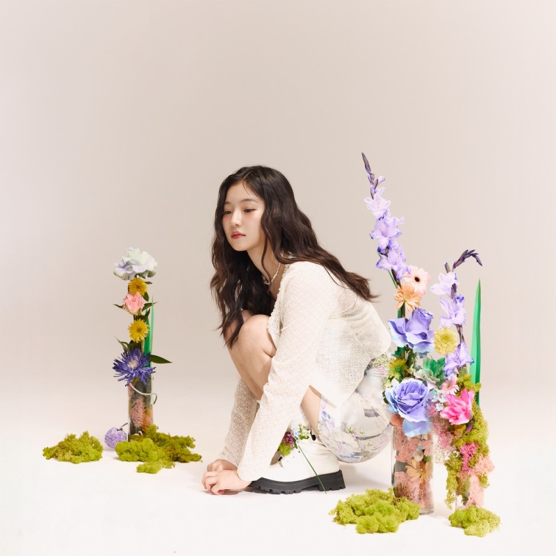 정효빈, 13일 신곡 ‘어린 마음 꽃이 피었나’ 발매…화사한 새 프로필 공개