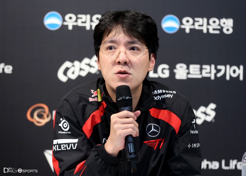 T1 김정균 감독.