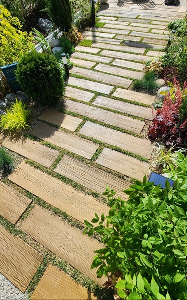 EDC LIFE ‘2024 부산코리아빌드’ 참가…친환경 조경 마감재 ‘우드스톤’ 선보여