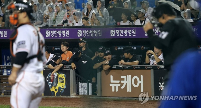 한화, 삼성에 1-7로 완패...침체된 타선이 문제였다