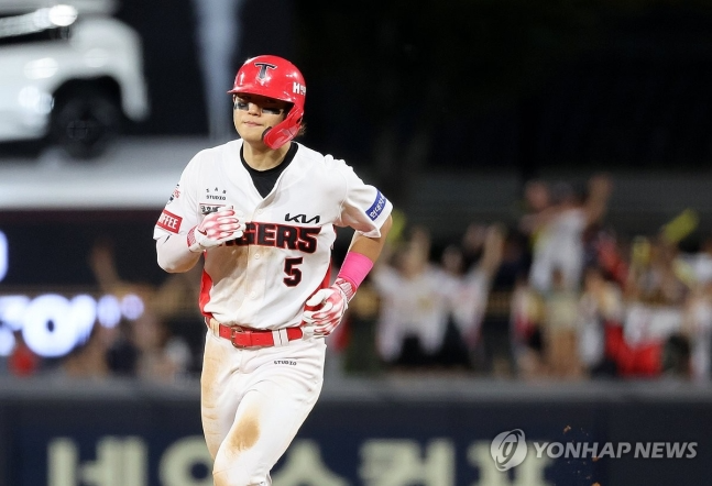 최연소 30홈런-30도루 달성 김도영