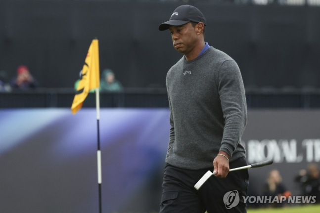 '골프 황제' 우즈, 허리 수술 받아…"이번 재활을 잘 해내야"