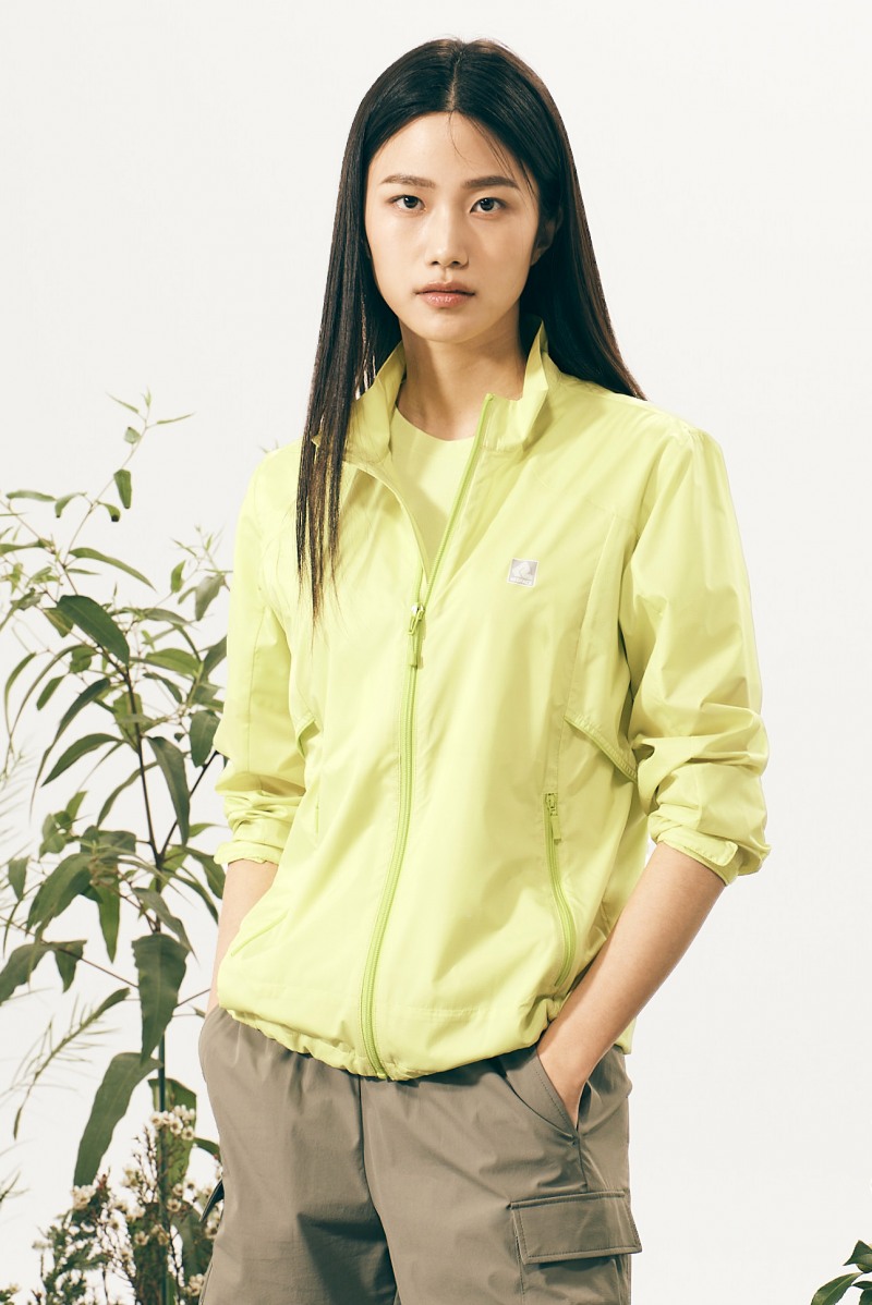 레드페이스, 간절기에 착용하기 좋은 경량 방풍 재킷 출시