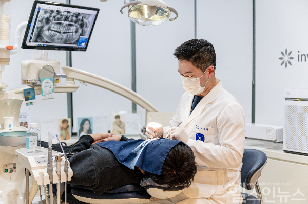 서울리마치과 안상철 대표원장