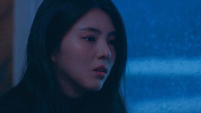 ‘폭설’ 한소희, 첫 스크린 데뷔…애틋한 그 겨울의 기억 속 설이로 강렬한 변신