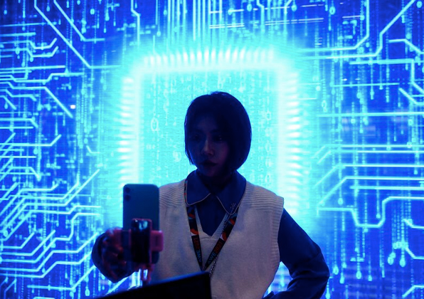 (상보) 베인 “AI 붐과 지정학 요인으로 반도체 공급부족 재연될 것”