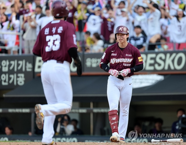 '숨 가쁘게 달려온 7년' 키움 김혜성, 올 시즌 마치고 포스팅 통해 MLB 도전