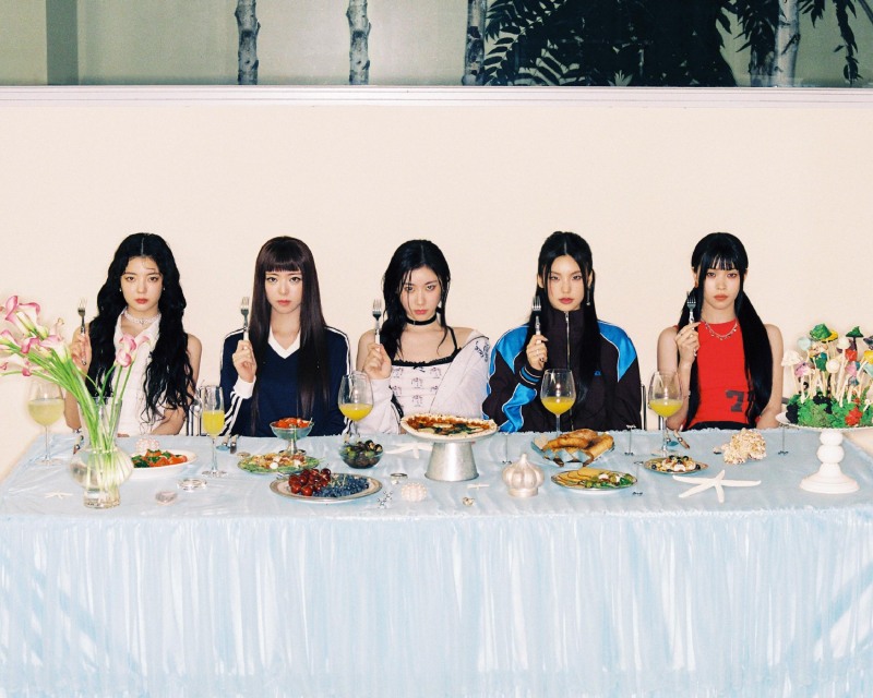 ITZY, 새 앨범 ‘GOLD’ 콘셉트 포토 추가 공개…남다른 '영 앤 쿨' 에너지