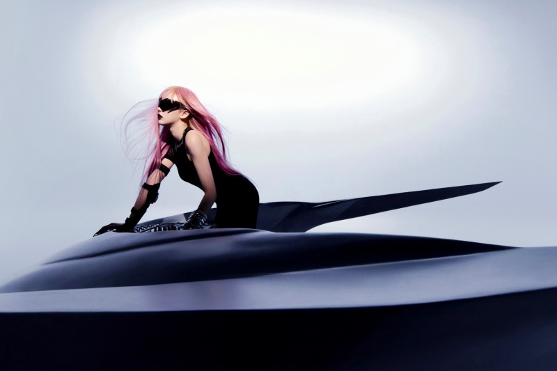 에스파 윈터X지젤, 느낌 좋은 ‘쇠맛’ 티저 이미지 화제…‘Whiplash’ 컴백 앞서 분위기 예열