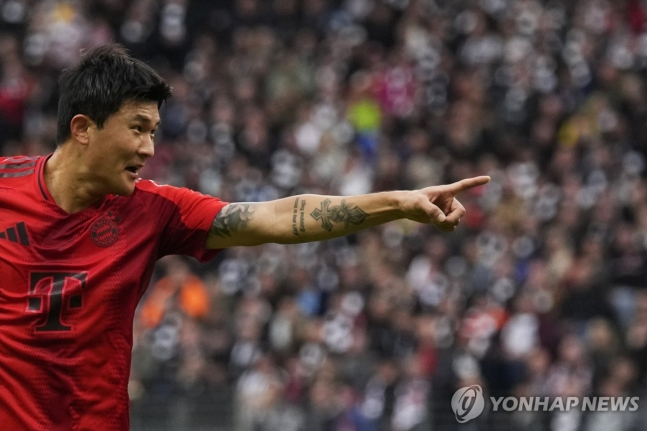 시즌 첫 골 넣은 김민재