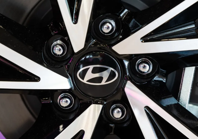 (상보) 현대자동차, 25조 규모 인도증시 상장 추진 - 블룸버그