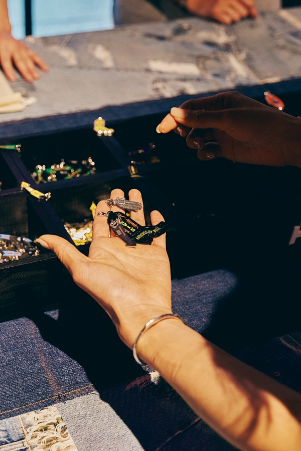 앤더슨벨, 리바이스 글로벌과 콜라보 진행…런칭 파티 성료