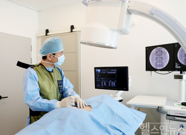 사진=목동 뽀빠이통증의학과 이영주 원장(마취통증의학과 전문의)