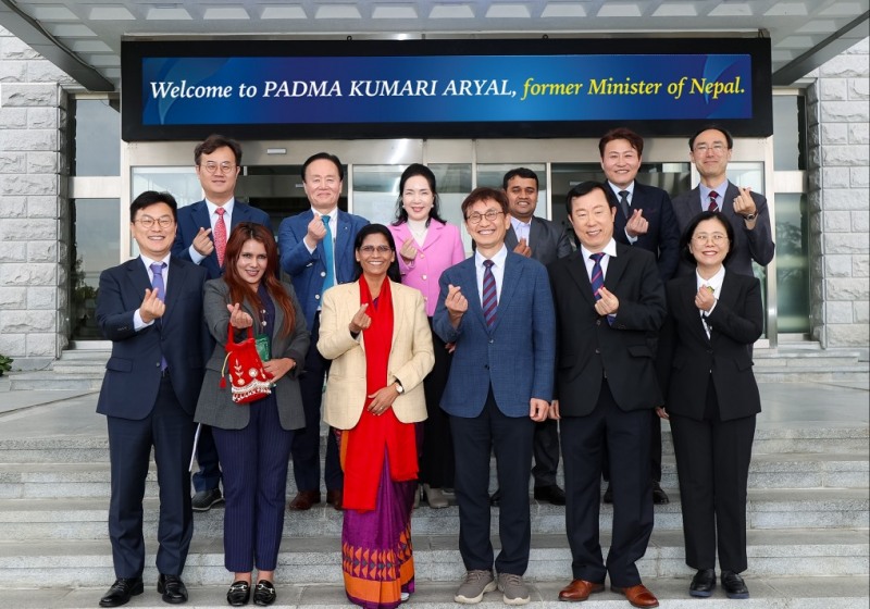 한국-네팔국제교류협회 , PADMA KUMARI ARYAL(파드마 쿠마리 아리얄) 前)네팔 농업축산개발부 장관 초청 간담회 개최