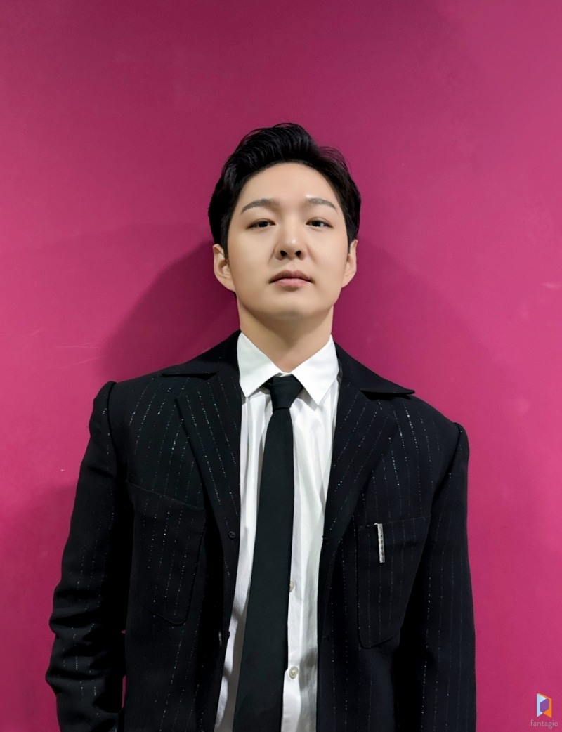 이창섭, 정규 1집 활동 마무리…음악방송+페스티벌+토크쇼 종횡무진