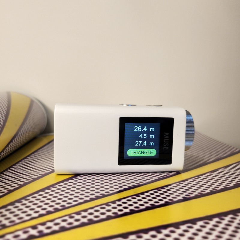 나이스캐디, 스크린 장착한 신제품 뮤즈(MUSE) 와디즈와 마크아케 통해 한일 동시 런칭