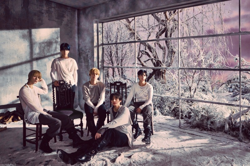 TXT의 비주얼 판타지…안데르센 동화 재해석한 콘셉트 공개