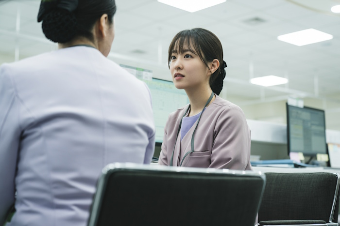 ‘조명가게’ 폭넓은 감정선 예고한 박보영…밝고 따스한 미소→두려움 가득한 눈빛
