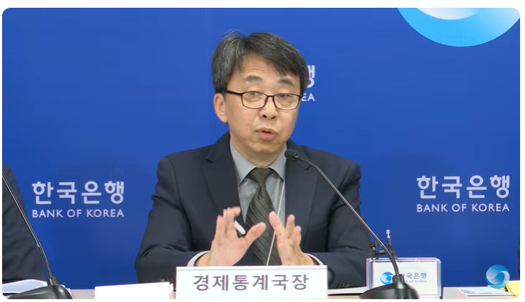 (상보) 한은 경제통계국장 "산술적으로 보면 올해 2.4% 성장 어렵지 않을까 싶다"