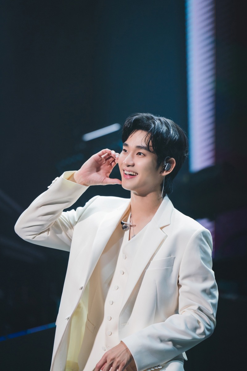 김수현, 2024 아시아 투어 7개 도시 성료…'팬사랑 끝판왕'