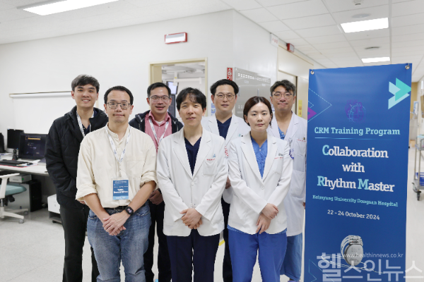 아세안(ASEAN) 지역 국가 의료진과 단체사진 (계명대학교 동산병원 제공)