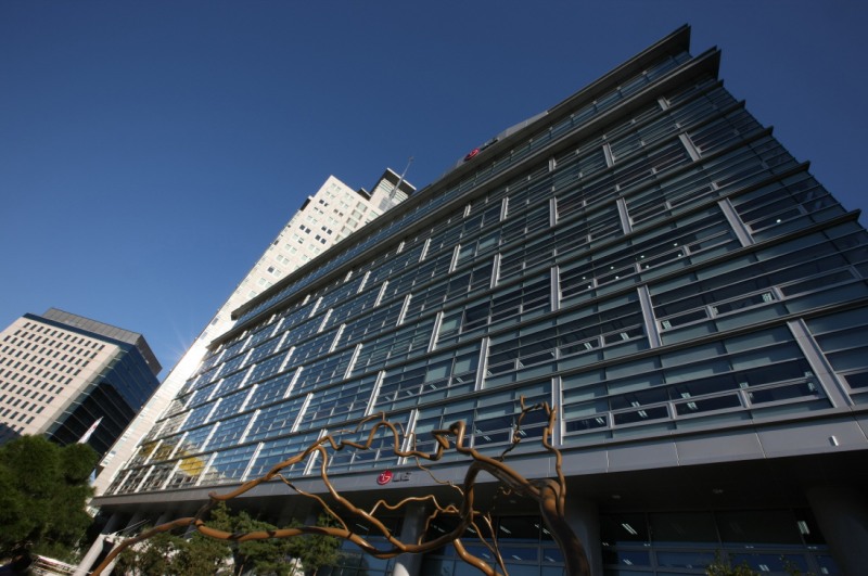 LG생활건강, 3Q 연결 영업익 1061억원…전년比 17.4% 감소