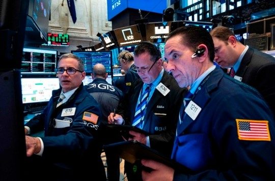 나스닥·S&P500 오르고, 다우 내리고…뉴욕증시, '국채금리' 강세에 촉각