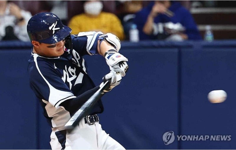 윤동희 솔로포로 한국 선취점