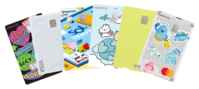 (왼쪽부터) 하나 트래블로그, 트래블월렛, 신한 SOL트래블, KB 트래블러스, 토스 외화통장 체크카드, 우리 위비트래블. ⓒ 각 사