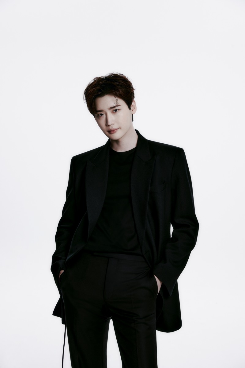 이종석, 드라마 ‘서초동’으로 컴백 확정…능력 만렙 ‘고인물 어쏘 변호사’