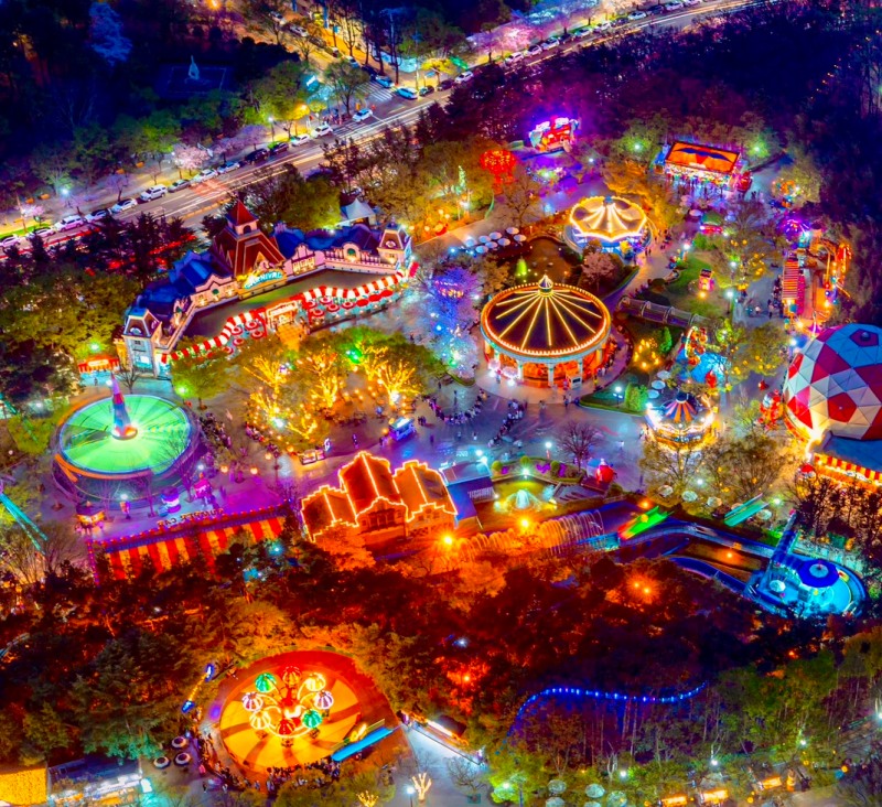 이월드의 야간 전경 (이월드 제공)