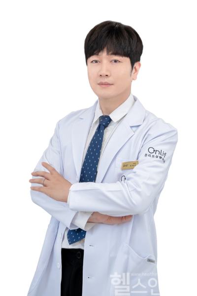 이재운 온리프 성형외과 대표원장
