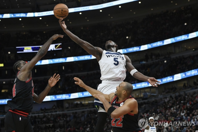 앤서니 에드워즈