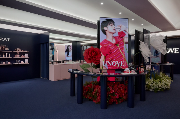 어노브 ‘이터널 아우라’ 성수 팝업스토어 운영