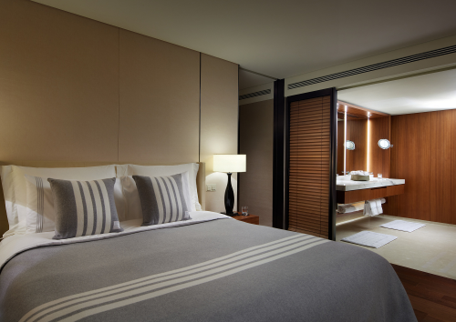 서울신라호텔의 '톰 브라운 콘셉트룸' (서울신라호텔 제공)