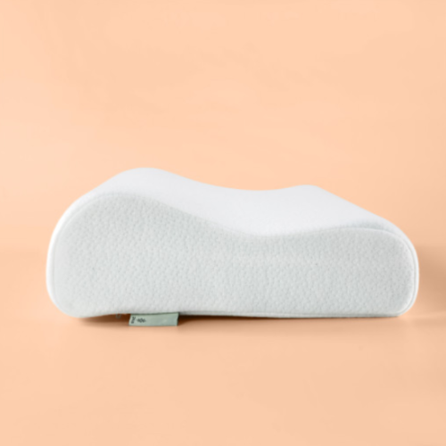 지누스의 컨투어 필로우. 높이는 10cm로 적당하고 메모리폼으로 제작됐다. (지누스 제공)