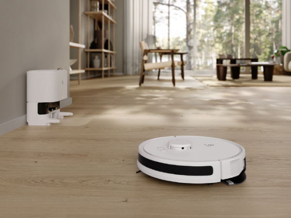 사진 = 일렉트로룩스 ‘얼티밋홈 700 로봇청소기'