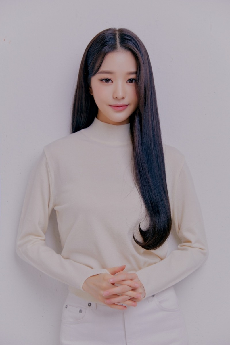 아이브 장원영, 국제 게임 전시회 '지스타 2024' 출격