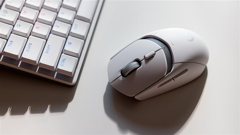 로지텍의 무선 게이밍 마우스 G309