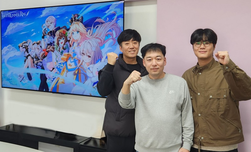 '테일즈런너RPG' 개발진. 왼쪽부터 라온엔터테인먼트 최창학 그래픽 팀장, 이상훈 PD, 김민건 기획파트장(제공=블로믹스).