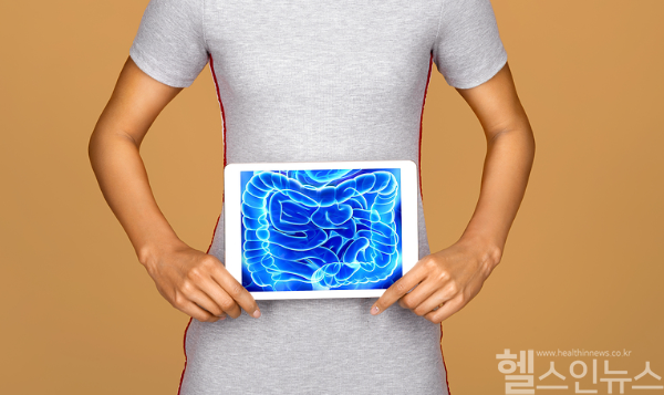 암 질환 중에서도 특히 발병률 높은 대장암. 다만 조기 치료 시 완치율이 95%에 육박해 건강한 생활 습관 및 정기검진으로 예방하는 것이 중요하다. (클립아트코리아)