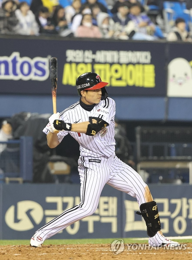 김현종 '2타점 적시타!'