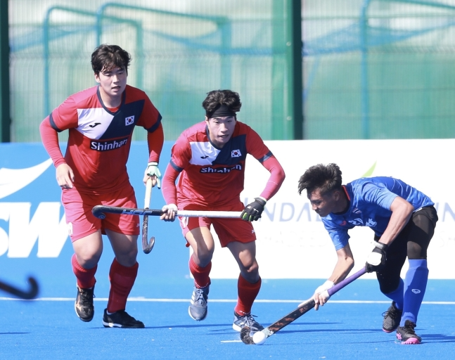 한국과 태국의 경기 모습.