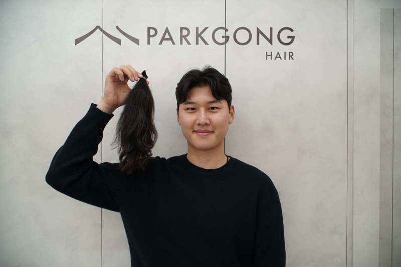 소아암 환우를 위한 모발 기부에 참여한 이유석 사진=KPGA